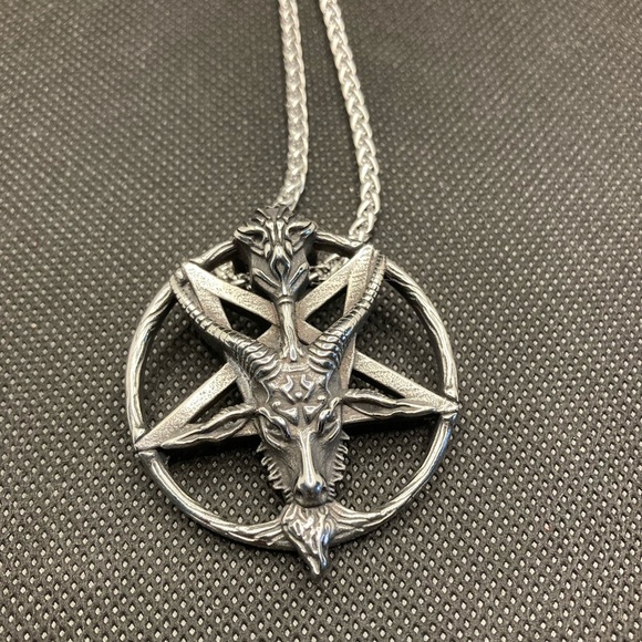 Amazon.com: EUEAVAN Triple Reverse Cross & Pentagram Pendant  Satanic WICCAN Cross Necklace